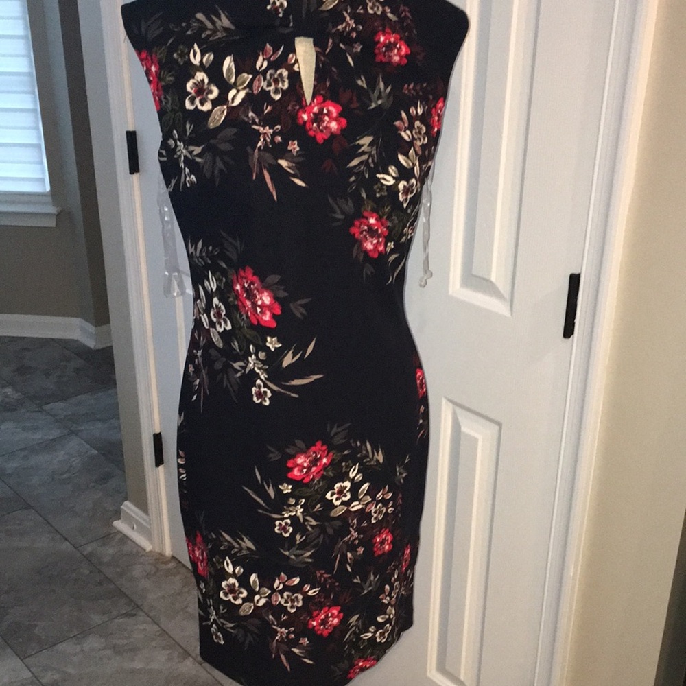 SHARAGANO EUC Black Floral Halter Sheath Dress SIZE 8